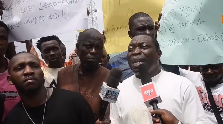Sapele-Okpe Youths Protest, Give Chairman 48-Hour Ultimatum to Resign